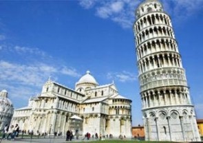 Tháp nghiêng Pisa sẽ không đổ trong 300 năm