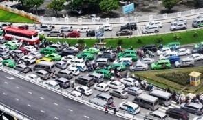Giải pháp tháo gỡ một nút thắt ùn tắc giao thông cửa ngõ sân bay Tân Sơn Nhất