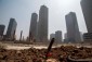 Các thành phố lớn Trung Quốc xoay xở ghìm đà giảm giá bất động sản